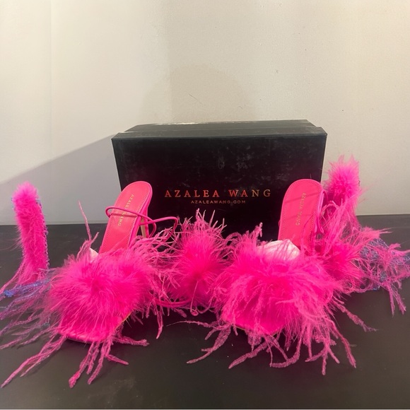 NWT- Azalea Wang Elegant Pink Feathered Women's Heels Size 7. - Picture 6 of 10